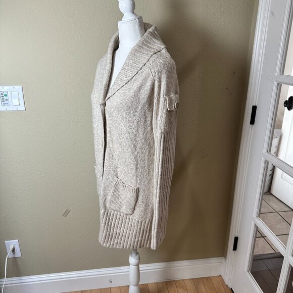 CABI Super Soft Long Line Cardigan Sweater w Pocket Detail Siz Small - Picture 3 of 10